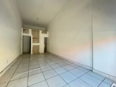 Ponto Comercial para alugar, 24m² no Barreiro, Belo Horizonte