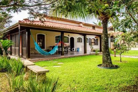 Casa com 4 Quartos à venda, 350m² no Tupy, Itanhaém