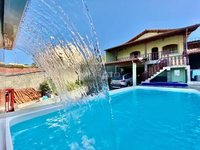 Casa com 3 Quartos à venda, 170m² no Nacional, Contagem