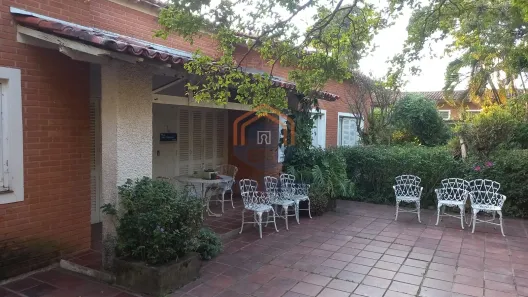 Imóvel Comercial com 5 Quartos para alugar, 400m² no Centro, Vinhedo