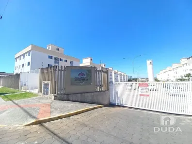 Apartamento com 2 Quartos para alugar, 51m² no Linha Batista, Criciúma