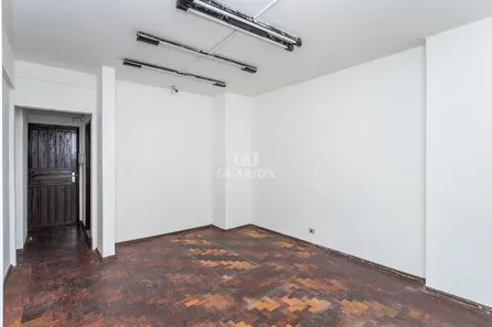 Sala Comercial para alugar, 31m² no Centro Histórico, Porto Alegre