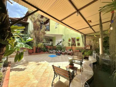 Sobrado com 2 Quartos à venda, 116m² no Planalto, Belo Horizonte