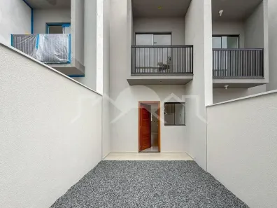 Casa com 2 Quartos à venda, 59m² no Petrópolis, Joinville