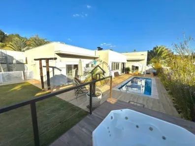Casa de Condomínio com 3 Quartos para alugar, 320m² no Santa Cândida, Vinhedo
