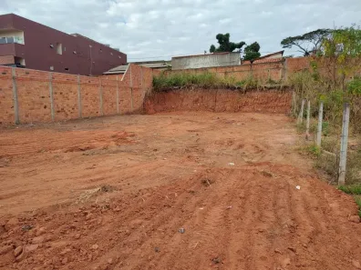 Lote/Terreno para alugar, 370m² no Jardim Maria Rosa, Campinas