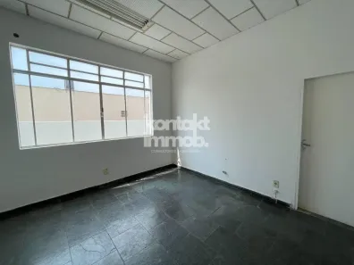 Prédio Comercial para alugar, 700m² no Centro, Sorocaba