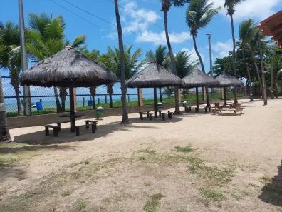 Casa de Condomínio com 4 Quartos à venda, 300m² no Maria Farinha, Paulista