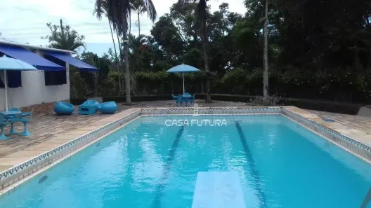 Fazenda/Sítio com 4 Quartos à venda, 140m² no Varjão, Piraí