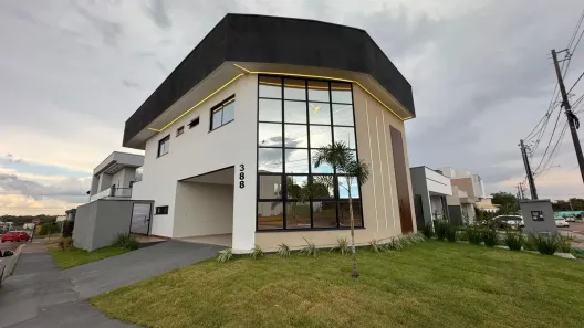 Casa de Condomínio com 3 Quartos à venda, 302m² no Aponiã, Porto Velho