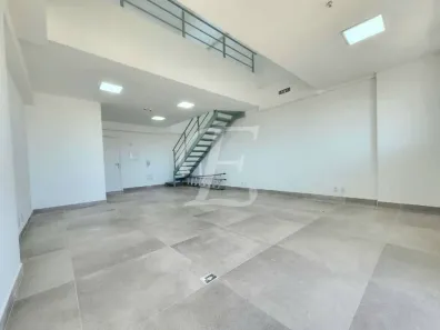 Sala Comercial para alugar, 68m² no Vila Mathias, Santos