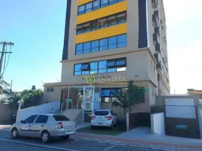 Sala Comercial à venda, 32m² no Barreiros, São José