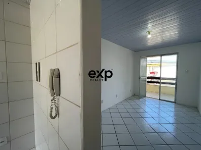 Apartamento com 2 Quartos para alugar, 45m² no Vila Praiana, Lauro de Freitas