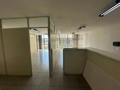 Sala Comercial à venda, 107m² no Centro, Jundiaí