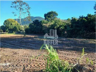 Lote/Terreno à venda, 2000m² no Vale da Figueira (Ponta Negra), Maricá