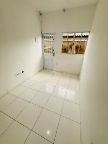 Casa de Condomínio com 2 Quartos para alugar, 48m² no Ribeirópolis, Praia Grande