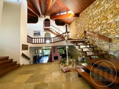 Sobrado com 3 Quartos à venda, 400m² no Interlagos, São Paulo