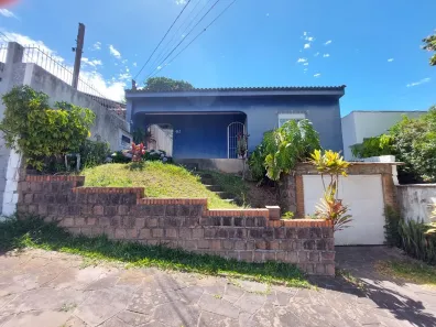 Casa com 3 Quartos à venda, 206m² no Cavalhada, Porto Alegre