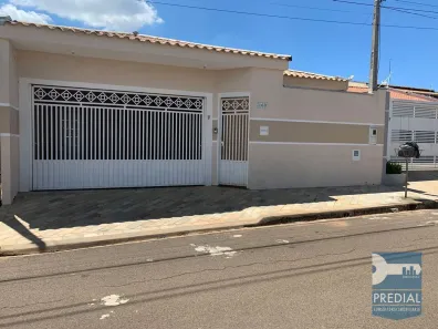 Casa com 3 Quartos para alugar, 200m² no Jardim Embaré, São Carlos