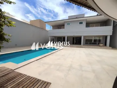 Casa com 3 Quartos para alugar, 600m² no Morada da Colina, Uberlândia