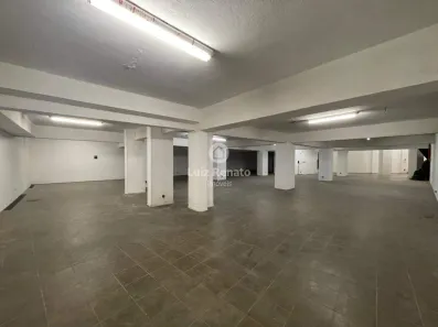 Ponto Comercial para alugar, 750m² no Santo Antônio, Belo Horizonte