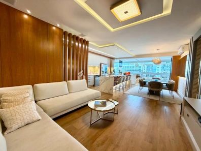 Apartamento com 4 Quartos à venda, 223m² no Campinas, São José