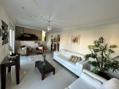 Casa com 3 Quartos à venda, 372m² no Barreiros, São José