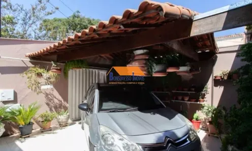 Casa com 3 Quartos à venda, 105m² no Heliópolis, Belo Horizonte