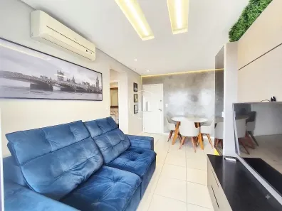 Apartamento com 2 Quartos à venda, 56m² no Barreiros, São José