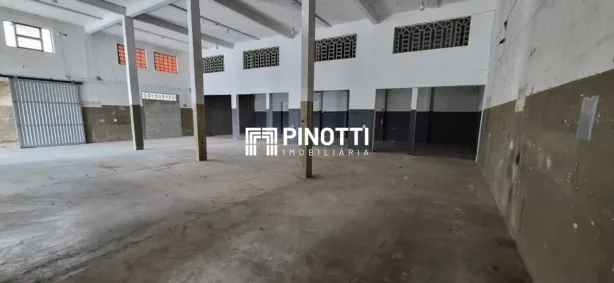 Galpão/Depósito/Armazém para alugar, 742m² no Casa Grande, Diadema