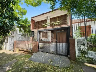 Casa com 3 Quartos para alugar, 196m² no Petrópolis, Porto Alegre