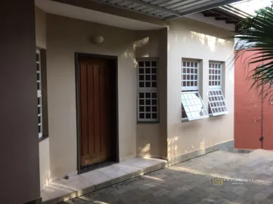Sobrado com 4 Quartos à venda, 226m² no Castelo, Valinhos
