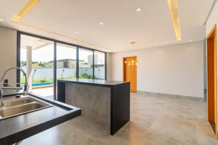 Sobrado com 4 Quartos à venda, 183m² no Jardins Bolonha, Senador Canedo