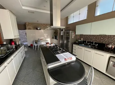 Casa de Condomínio com 5 Quartos à venda, 533m² no Badu, Niterói