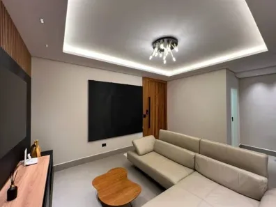 Casa com 3 Quartos para alugar, 180m² no Portal de Versalhes 1, Londrina