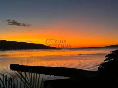 Apartamento com 3 Quartos à venda, 260m² no Coqueiros, Florianópolis