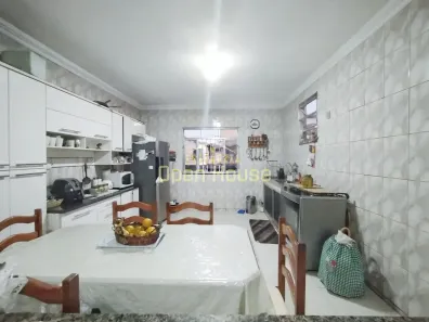 Casa com 3 Quartos à venda, 75m² no Santo Agostinho, Volta Redonda