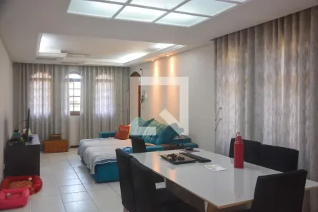Casa com 2 Quartos à venda, 270m² no Jardim Las Vegas, Guarulhos