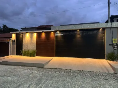 Casa com 4 Quartos à venda, 200m² no Centro, Araruama