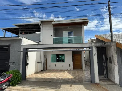 Sobrado com 3 Quartos à venda, 111m² no Residencial Quinta dos Vinhedos, Bragança Paulista