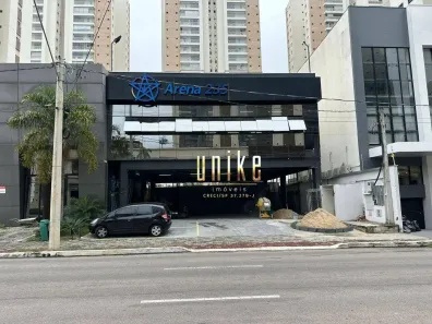 Ponto Comercial para alugar, 579m² no Condomínio Royal Park, São José dos Campos