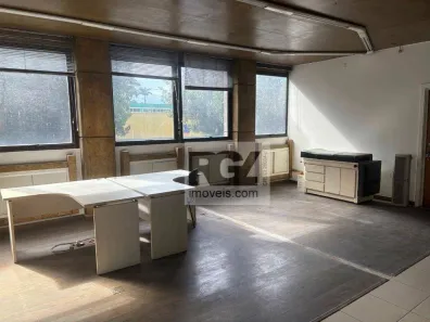 Sala Comercial para alugar, 200m² no Gonzaga, Santos