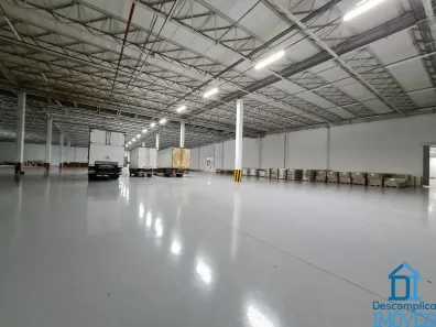 Galpão/Depósito/Armazém com 2 Quartos para alugar, 6300m² no Ponta de Serrambi, Ipojuca