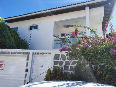 Casa com 3 Quartos à venda, 196m² no Centro, Lauro de Freitas