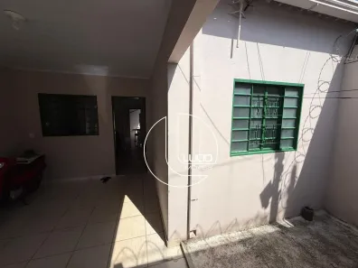 Casa com 2 Quartos à venda, 120m² no Calixtolândia, Anápolis
