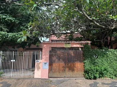 Imóvel Comercial com 5 Quartos para alugar, 385m² no Cambuí, Campinas