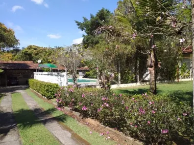 Fazenda/Sítio com 3 Quartos à venda, 200m² no Freitas, São José dos Campos