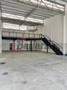 Galpão/Depósito/Armazém para alugar, 400m² no Serraria, Diadema