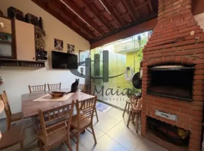 Casa com 2 Quartos à venda, 145m² no Jardim Santo Alberto, Santo André