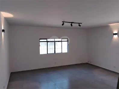 Apartamento com 1 Quarto para alugar, 20m² no Vila Constança, São Paulo